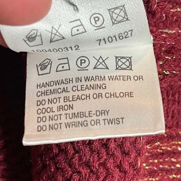 Olsen Europe Red Gold Metallic Ribbed Knit Sweater Floral Appliqué Detail Sz 10 - Picture 10 of 10